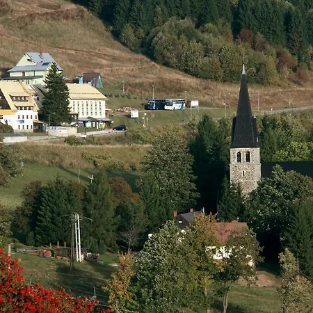 Straszny Dwor Resort