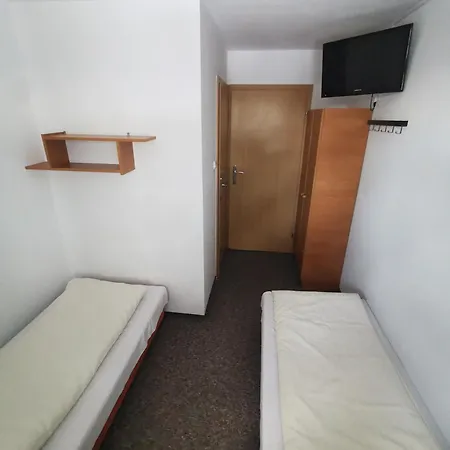 Ośrodek wypoczynkowy Straszny Dwór *