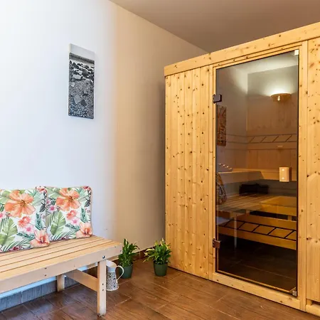 Resort Straszny Dwor