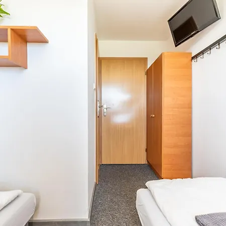 Straszny Dwor Resort *