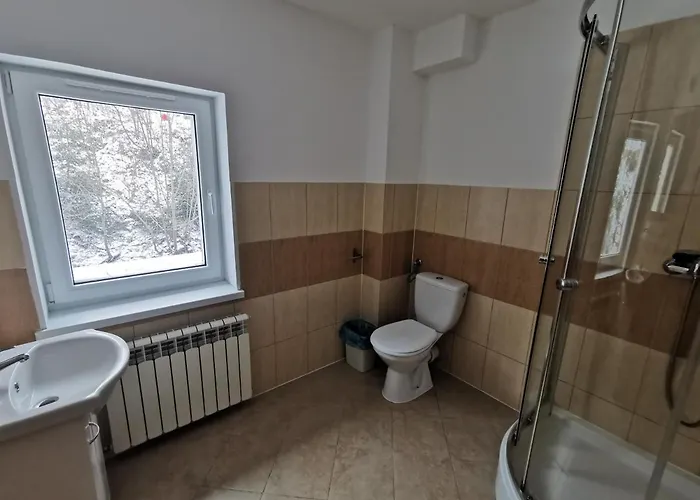 度假村 Straszny Dwor *